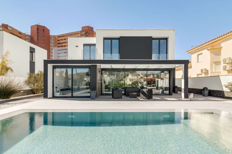 Foto b02f5eb3-d0e6-4cf2-b3a5-c9e297d846c8. Casa a Santa Margarida Roses