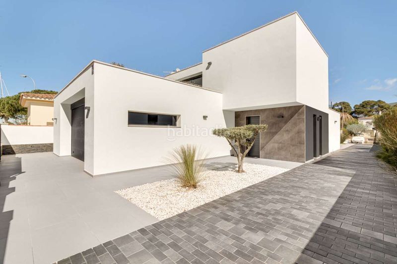 Foto e4b424dd-0915-4a33-a6ef-7ab6579bfa3f. Casa a Santa Margarida Roses