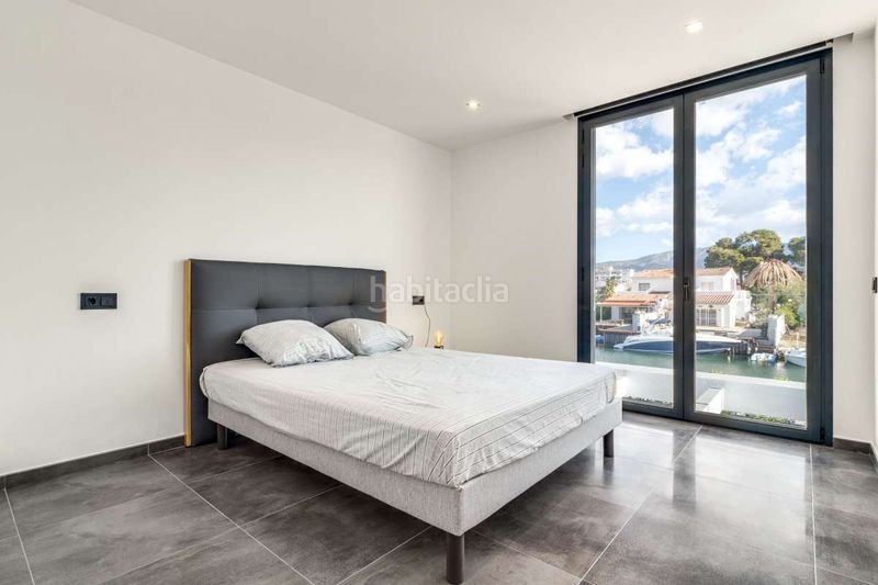 Foto fe8d0f97-7dbb-44c2-aebc-4c49ce539327. Casa a Santa Margarida Roses
