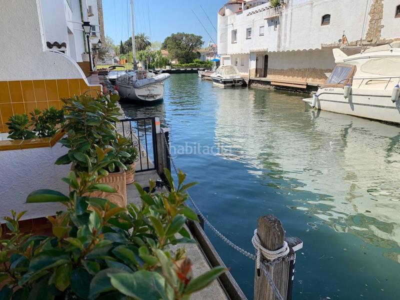 Foto e30a068b-3b40-4fea-ad6a-41f58b78bce2. Casa en Port Grec - Port Moxó Empuriabrava
