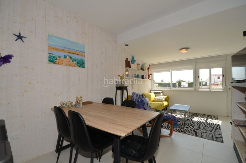 Foto a1f6c895-0f2f-4afc-b1e3-3f7b29f55c0f. Casa aparellada a Santa Margarida Roses