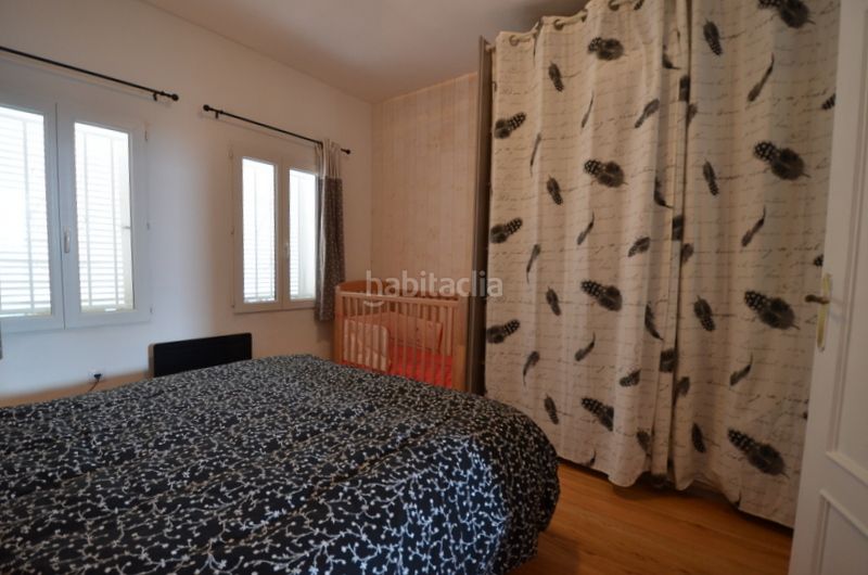 Foto ebc2ae9b-29f8-47b9-b59b-148b3c18da79. Casa aparellada a Santa Margarida Roses
