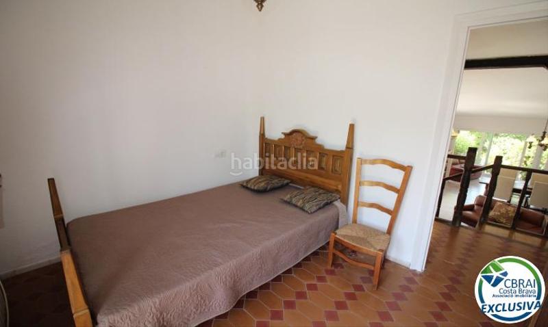 Foto 15eae4fd-af11-4f4e-8ca1-a839376cca00. Casa amb calefacció aparcament a Requesens Empuriabrava