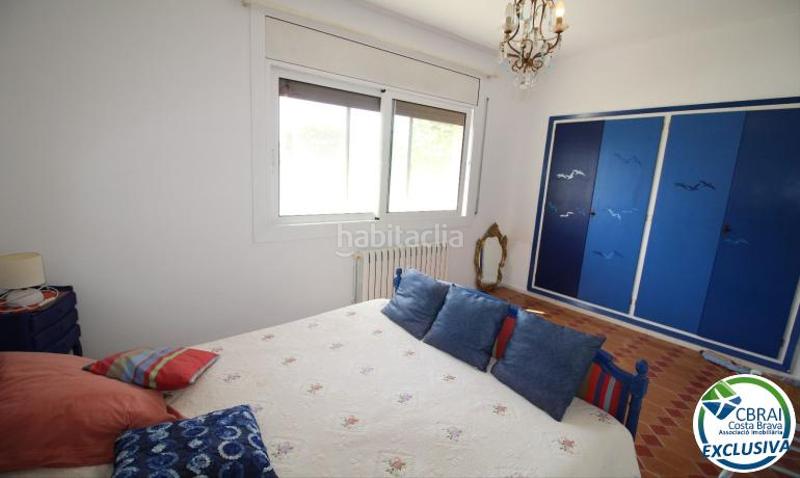 Foto a8ada257-b668-4048-9bf4-66160b8e5a08. Casa amb calefacció aparcament a Requesens Empuriabrava