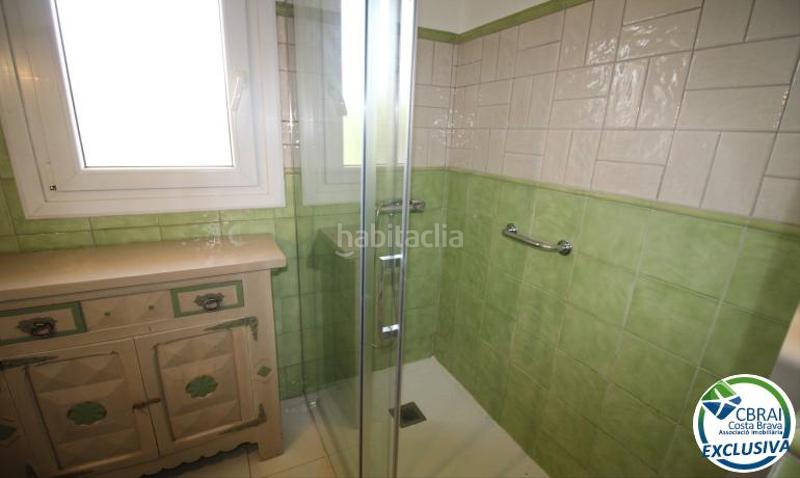 Foto 1a84c205-5e75-488a-bbe6-9115f10d5248. Maison avec chauffage parking dans Requesens Empuriabrava