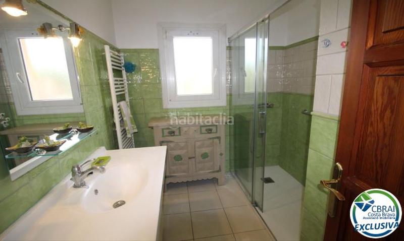 Foto 9a9a0124-f921-45de-8673-47dd447690cd. Maison avec chauffage parking dans Requesens Empuriabrava