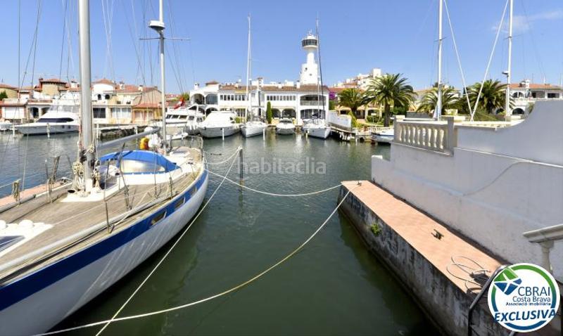 Foto 320bd978-4fc3-4e6e-9283-75ac93637051. Casa aparellada a Salins - Cavall de Mar Empuriabrava