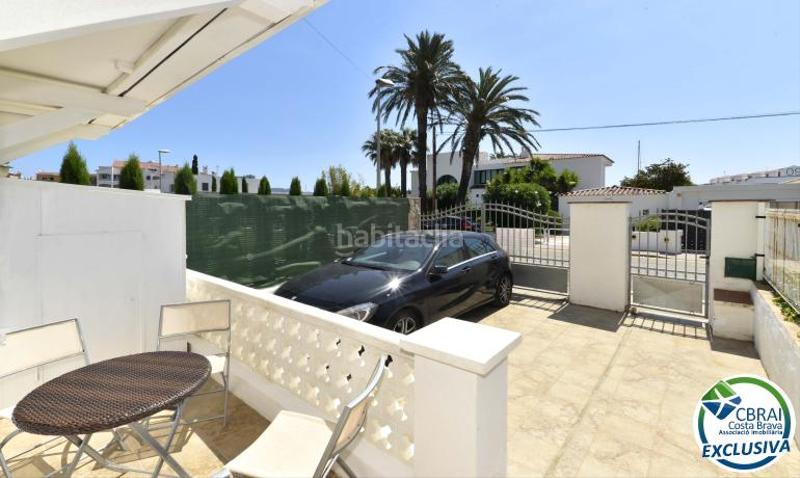 Foto dd5a53af-594c-4783-b81b-1df083a8179d. Casa bifamiliare in Salins - Cavall de Mar Empuriabrava