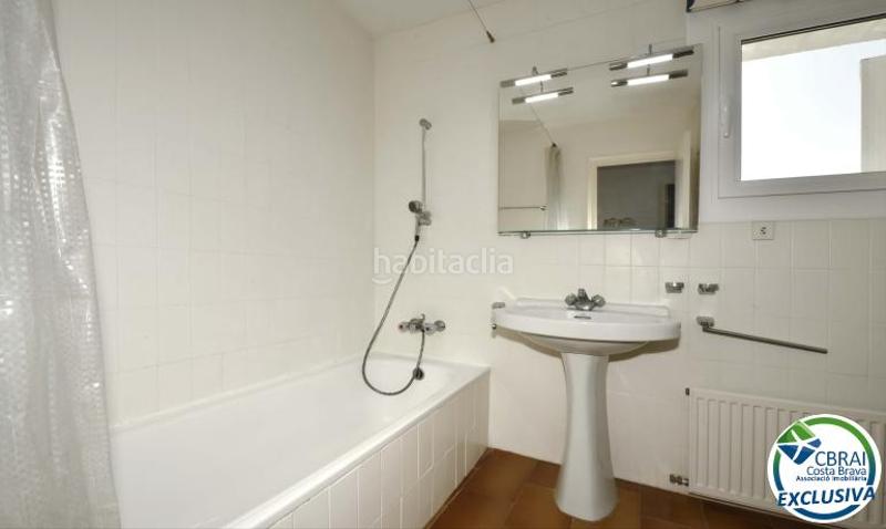 Foto 5bd91eb8-e44e-420c-bf41-d7fe82583671. Casa pareada en Salins - Cavall de Mar Empuriabrava