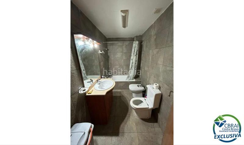 Foto 5c8e2f64-0b09-4ccf-b516-093eb136dd99. Estudio en Montgrí Empuriabrava
