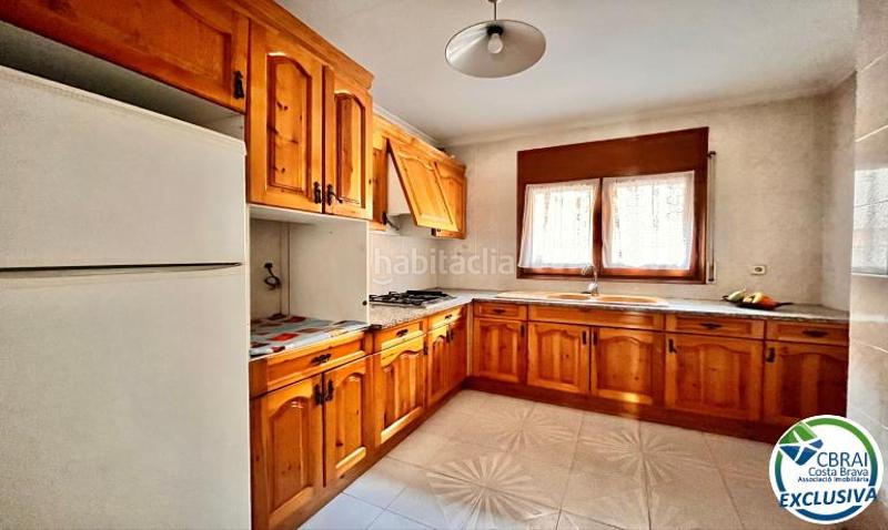 Foto e57669cc-fae5-4316-b6ba-644377bd772f. Appartement dans Centre Roses