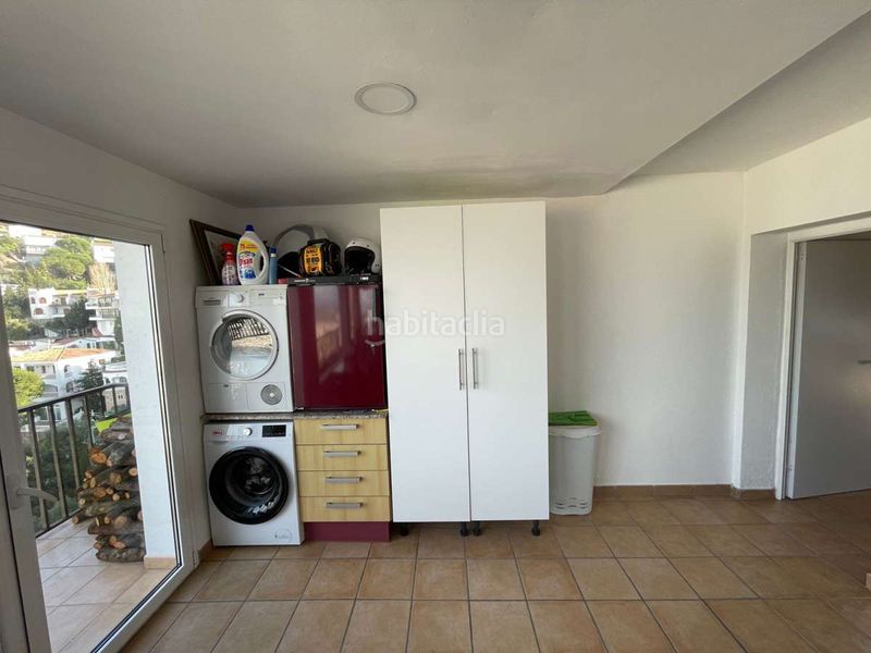 Foto 6dfd0293-997e-4d27-9160-44ea8e319b18. Casa aparellada amb aparcament a Puig Rom-Canyelles-Almadrava Roses