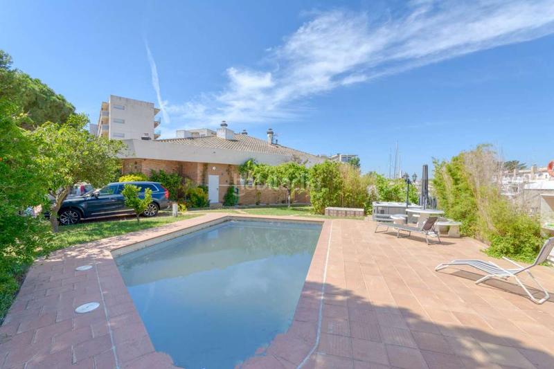 Foto 20acecd9-73ab-4c67-9c14-1f74936238d6. Casa amb aparcament a Santa Margarida Roses