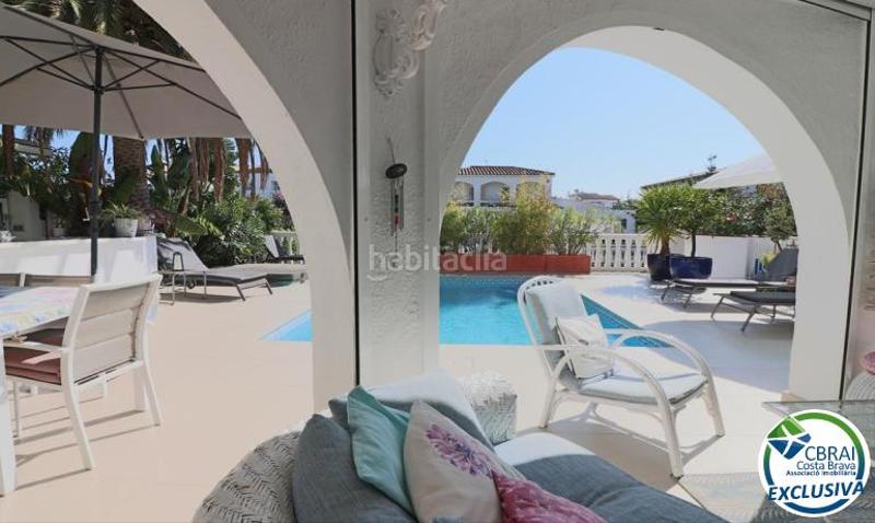 Foto bf898ea1-9374-4284-8bb5-cb2ee56f72aa. Casa con riscaldamento parcheggio in Cap Ras - Creus - Falconera Empuriabrava