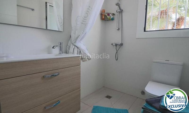 Foto 2fe9fb2e-91a0-4d0f-aa27-4fa1b1f827e7. Haus mit heizung parking in Cap Ras - Creus - Falconera Empuriabrava