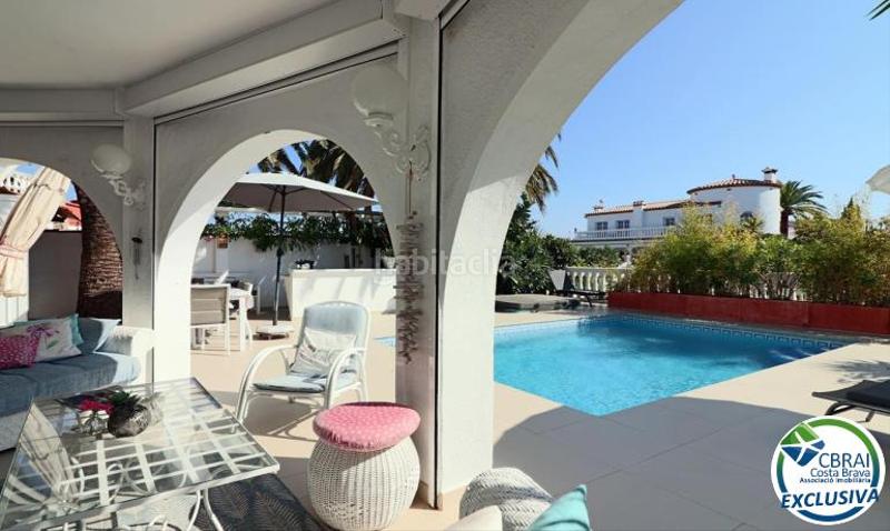 Foto 30e85c50-d3a1-4fef-9cf2-bfdb07bb6803. Haus mit heizung parking in Cap Ras - Creus - Falconera Empuriabrava