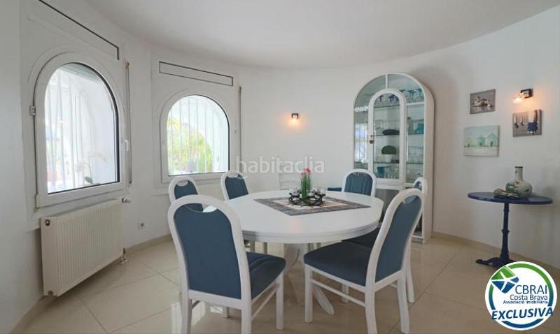 Foto d4f0165b-6f7d-4f49-a91f-9aa805a51a42. Haus mit heizung parking in Cap Ras - Creus - Falconera Empuriabrava