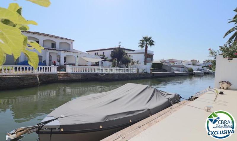 Foto fc84fe10-4253-4687-a5a6-9669c46080e3. Haus mit heizung parking in Cap Ras - Creus - Falconera Empuriabrava