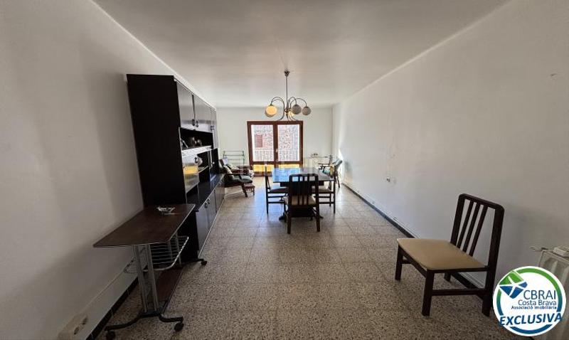 Foto d9353d59-567d-4543-bc44-78ccd4b8a2d7. Casa aparellada amb calefacció a Santa Margarida Roses