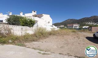 Terreny residencial a Nord. Construye tu nuevo hogar a solo minutos de la playa buena oportu