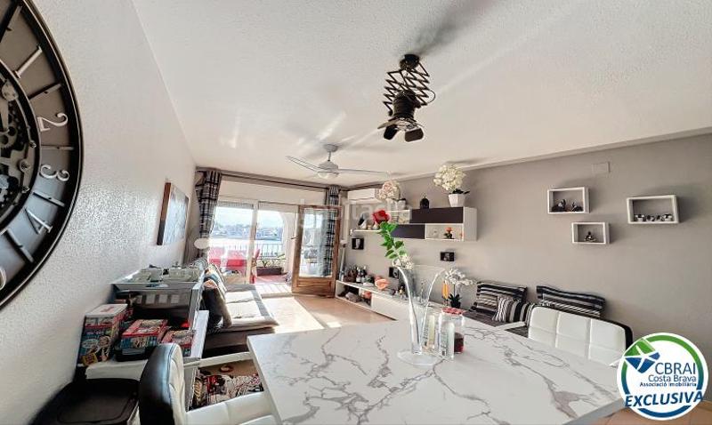 Foto 84a4027d-d8d3-40ff-8ae9-3391c58527f4. Apartament a Sant Maurici Empuriabrava