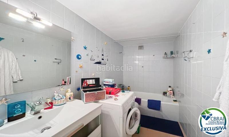 Foto a1523330-de2f-480b-8efa-cd134ef15e31. Apartamento en Sant Maurici Empuriabrava