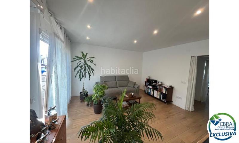 Foto 5ce4f55e-15d6-4a06-9004-633cb2280977. Casa aparellada amb calefacció aparcament a Puigmal - Mas Nou Empuriabrava