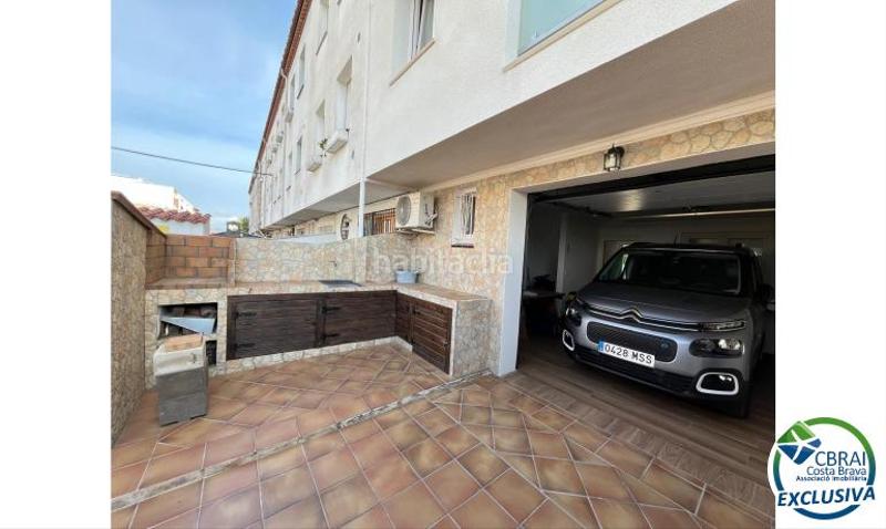 Foto 99179bbb-2a36-4737-a305-e17a62fb8bdb. Casa bifamiliare con riscaldamento parcheggio in Puigmal - Mas Nou Empuriabrava