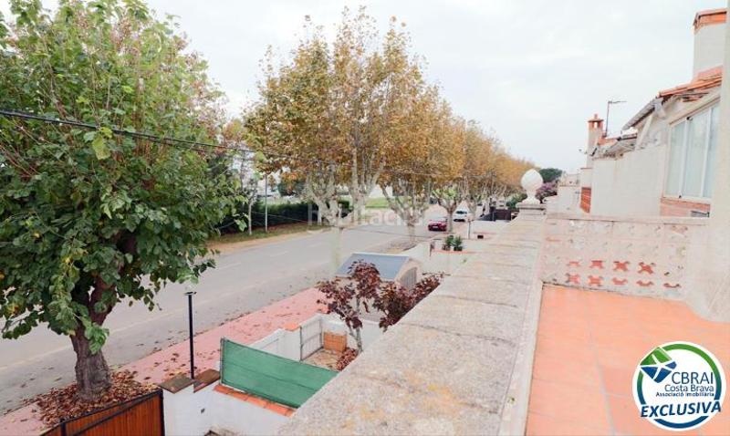 Foto e7d7a0c7-3251-492e-b614-a9d92751814f. Casa aparellada amb piscina a Tordera - Fluvià - Llobregat Empuriabrava