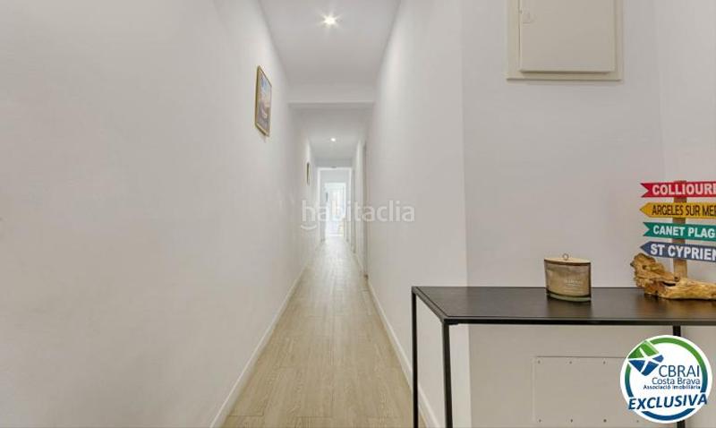 Foto 7abccc30-89e9-4be4-b32e-eb6748c7456d. Apartament a Centre Roses