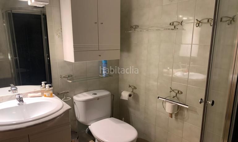 Foto f1ca1ecf-f2c5-40bf-a8e8-672b25a0a082. Casa aparellada amb calefacció aparcament a Carmençó Empuriabrava