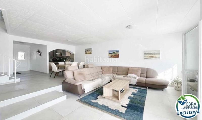 Foto 1472c592-34e9-4494-ab18-ee353e67f3dd. Casa aparellada amb aparcament a Tordera - Fluvià - Llobregat Empuriabrava