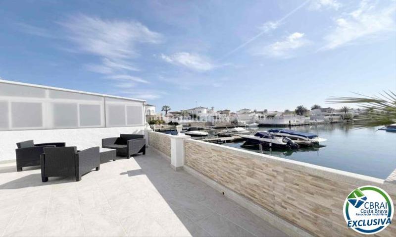 Foto 05e05ac2-2f12-4417-b918-7cf2f493ef07. Casa pareada en Tordera - Fluvià - Llobregat Empuriabrava