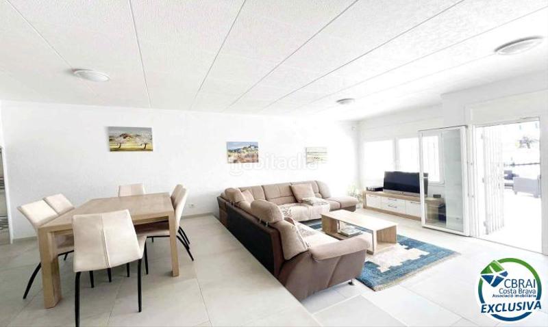 Foto b87509c4-4b02-4d8f-99ce-6660d4e0498f. Casa pareada en Tordera - Fluvià - Llobregat Empuriabrava