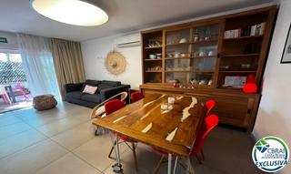 Ground floor in Salatar