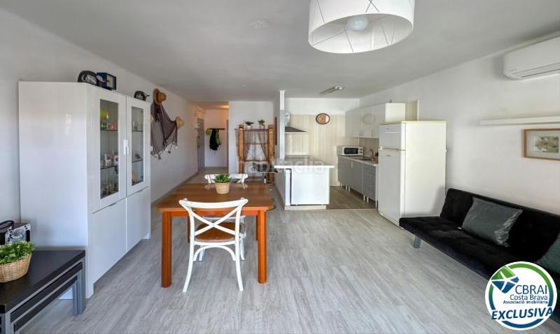 Foto 878fbc16-3cd6-43a2-9d83-f6d902b1364c. Appartement avec chauffage dans Santa Margarida Roses