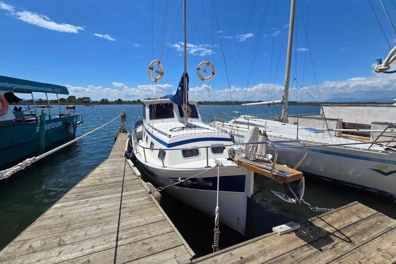 Foto 6069d618-661a-47e3-b1bc-135365c6f1b5. Casa aparellada amb aparcament a Santa Margarida Roses