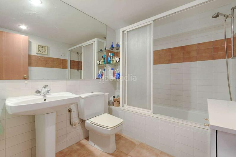 Foto 92b632bd-35fb-4c86-b718-24c87c3dcf41. Casa bifamiliare con parcheggio in Santa Margarida Roses