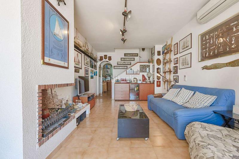 Foto c457d55e-36b5-4906-b85d-8145ff53771c. Casa bifamiliare con parcheggio in Santa Margarida Roses