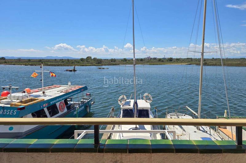 Foto 50cf91c4-581e-40dd-9a11-23bb9847a19d. Doppelhaus mit parking in Santa Margarida Roses