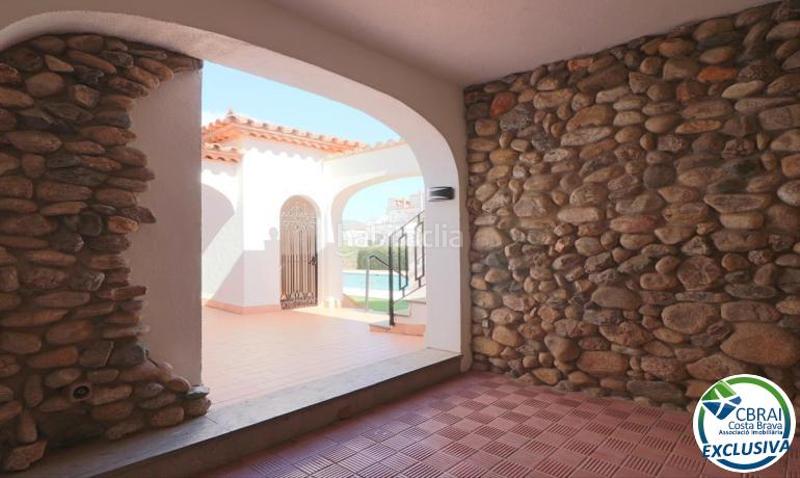 Foto 0db5cc25-b80d-45d7-b15d-fc639ae148f5. Apartament amb calefacció piscina a Puigmal - Mas Nou Empuriabrava