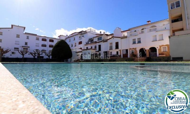 Foto dcf6b847-e176-494f-ac34-6407c87cd1b0. Apartament amb calefacció piscina a Puigmal - Mas Nou Empuriabrava