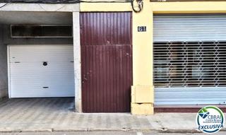 Autoparkplatz in Centre. Plaza de garaje para moto en venta en roses y con 9 m2