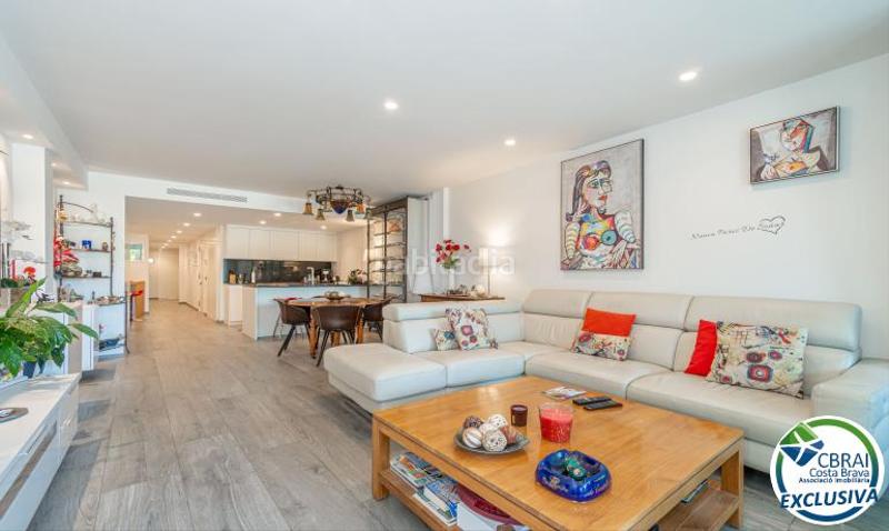 Foto a2805242-20cc-4859-b6aa-f95947d10bcd. Appartement avec chauffage parking dans Centre Roses