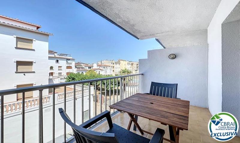 Foto f038bfc4-4df0-45aa-9e10-6c0c215253a0. Appartement dans Puigmal - Mas Nou Empuriabrava