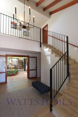Rent House in Montesol