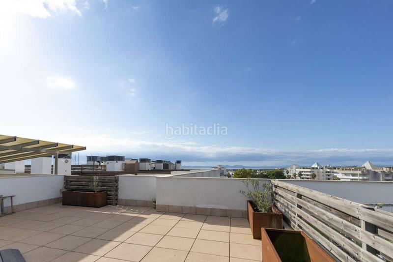 Foto 9402e412-c9be-40da-bbd5-0c9b7926d4c0. Duplex con piscina in Santa Margarida Roses