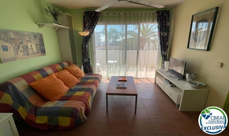 Foto 2a01f257-173d-4cd2-b45e-2376d674f720. Apartament amb calefacció piscina a Santa Margarida Roses