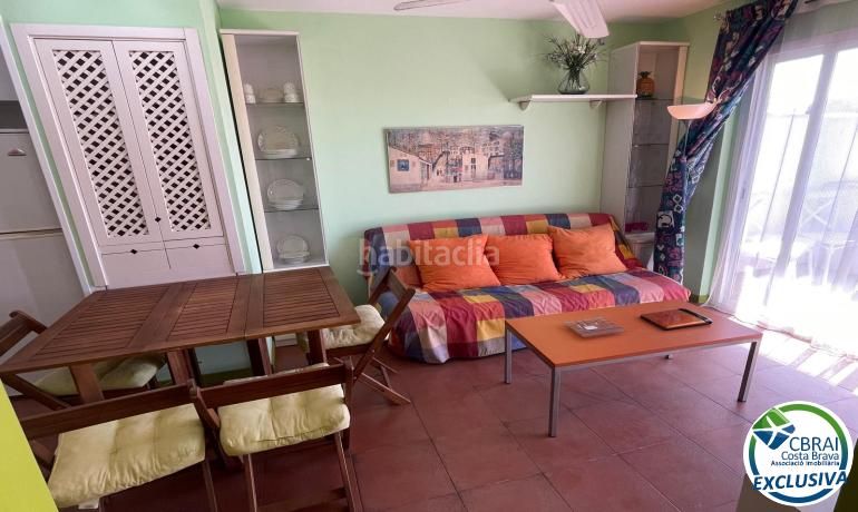 Foto 828c136f-22ae-45b1-a3b3-90e8e3d8812a. Apartament amb calefacció piscina a Santa Margarida Roses