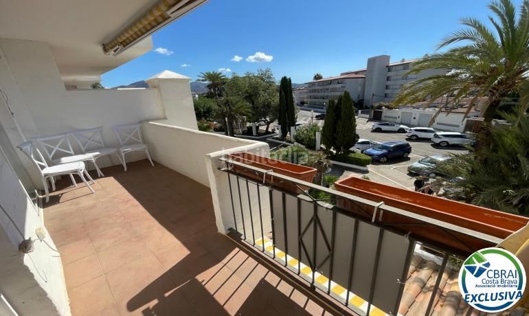 Foto bb5700fc-44bb-4528-98cd-494982887c9d. Apartament amb calefacció piscina a Santa Margarida Roses
